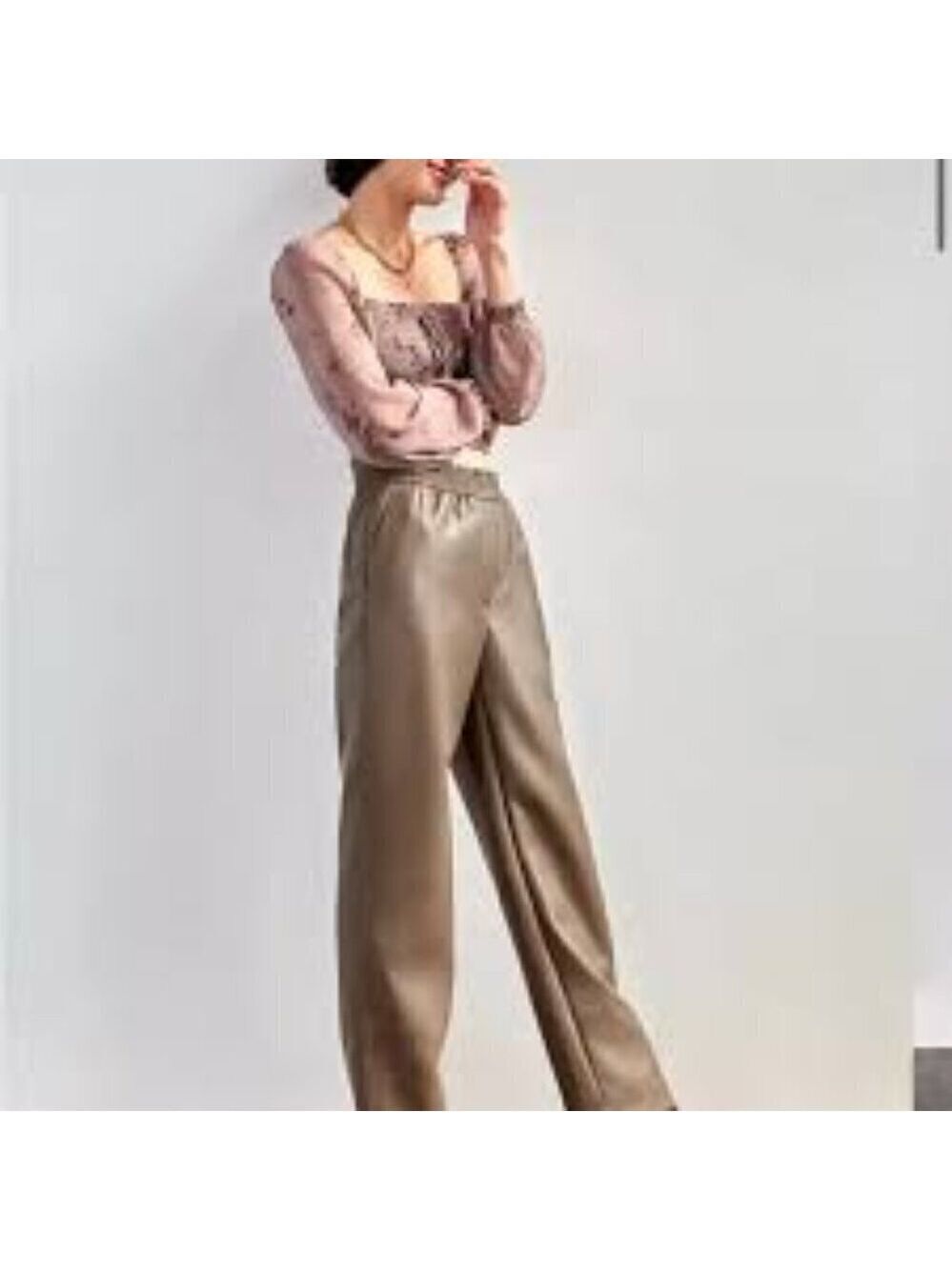 NWT Aritzia Wilfred Free Valerie Shitake Faux Leather Pants Size 6
